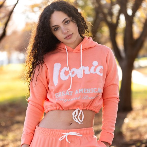 Iconic Teecart Hoodie Crop Set - Picture 3 of 4